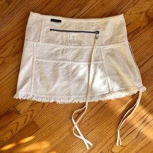 Billy Blues Frayed-Edge Cream Cotton Skirt, Size 2